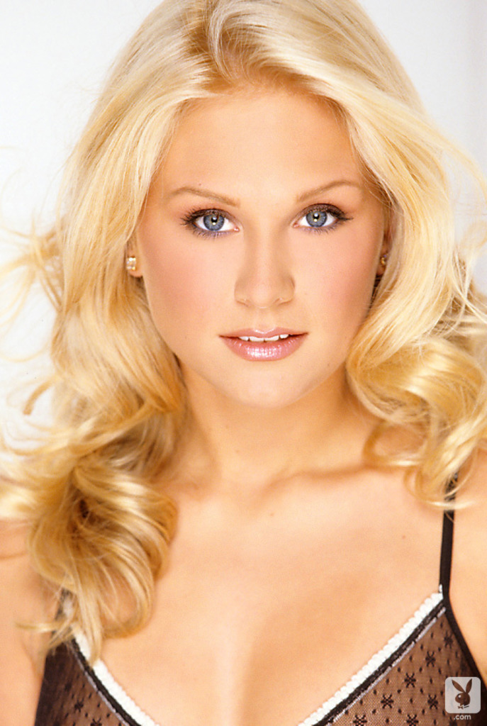 Katie Jones — photo 0
