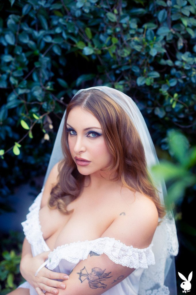 Bunny Gaubert In Forever Love — photo 4